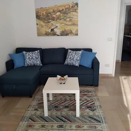 La Valle Di Rosa Apartment *